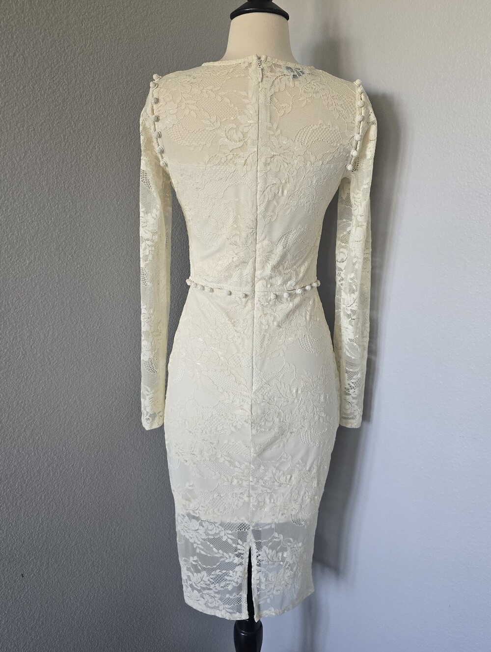 bebe Ivory Lace Bead Trim Long Sleeve Sheath Dress Bridal Wedding Cocktail Small - Picture 2 of 6